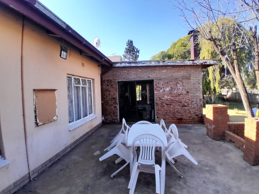 4 Bedroom Property for Sale in Kuruman Northern Cape